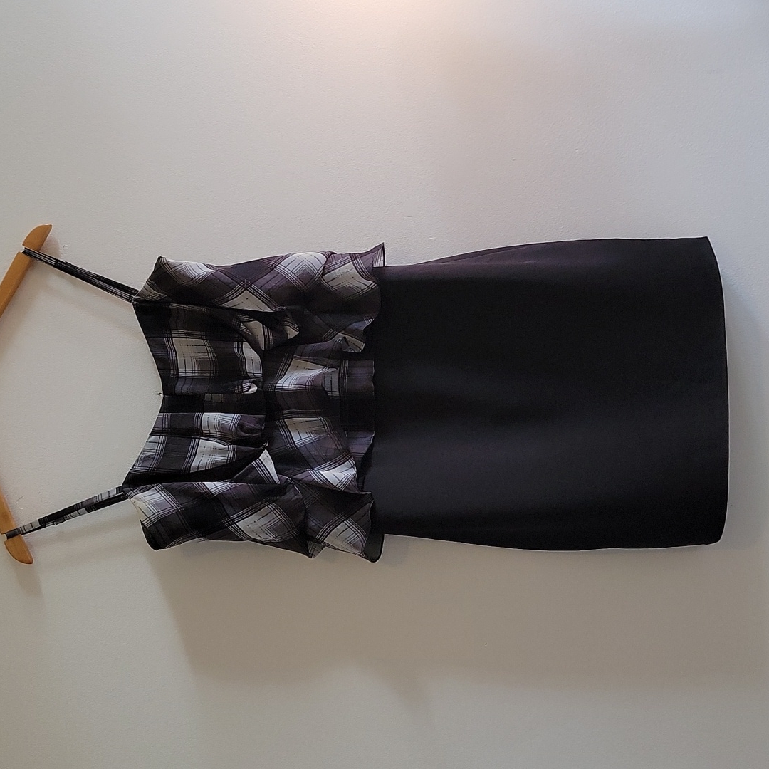 Bcbg Black & Gray Silk Layered Top Black Dress Size: 8